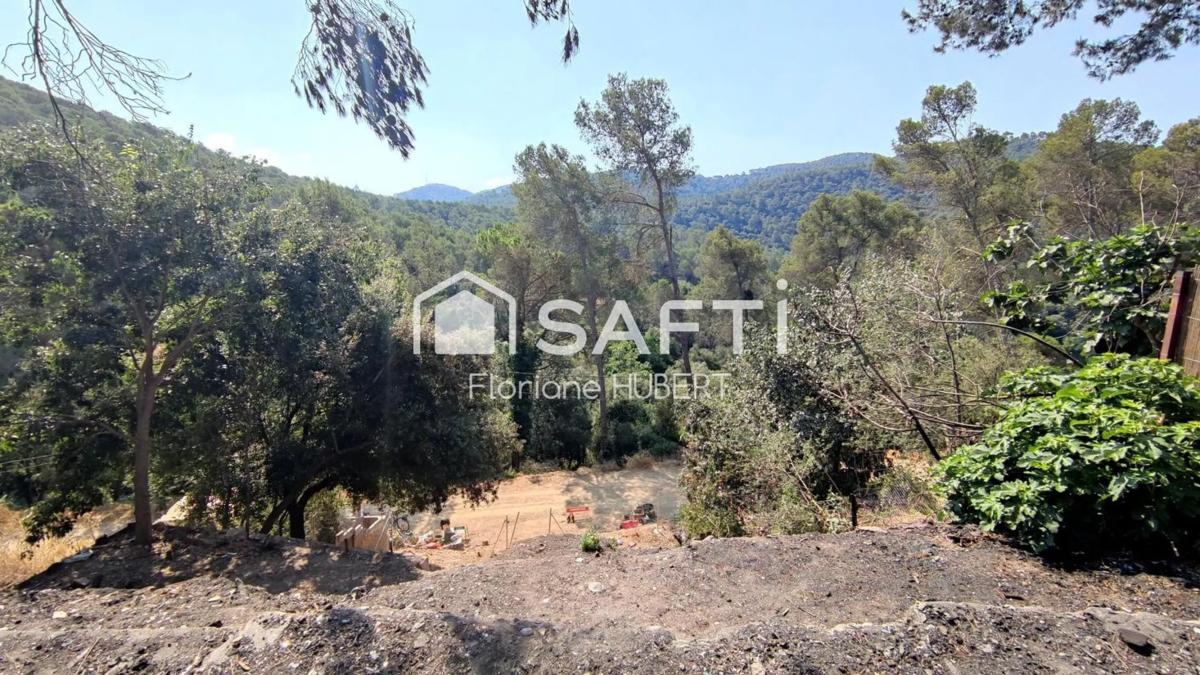 Terreno en venta en Molins de Rei, Barcelona photo 4