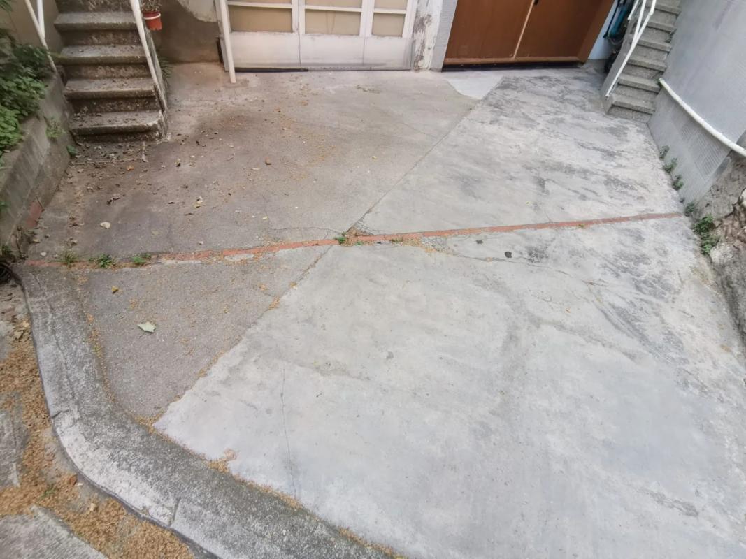 Terreno en venta en Molins de Rei, Barcelona photo 2