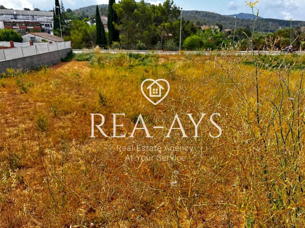 Terreno en venta en Olesa de Bonesvalls, Barcelona photo 2
