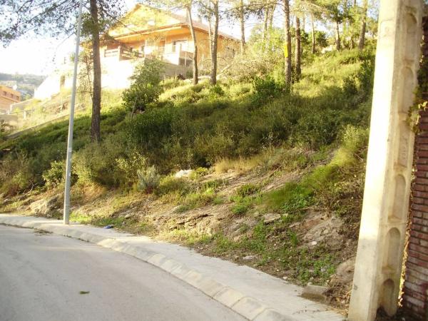 Terreno en calle dels Pins photo 2