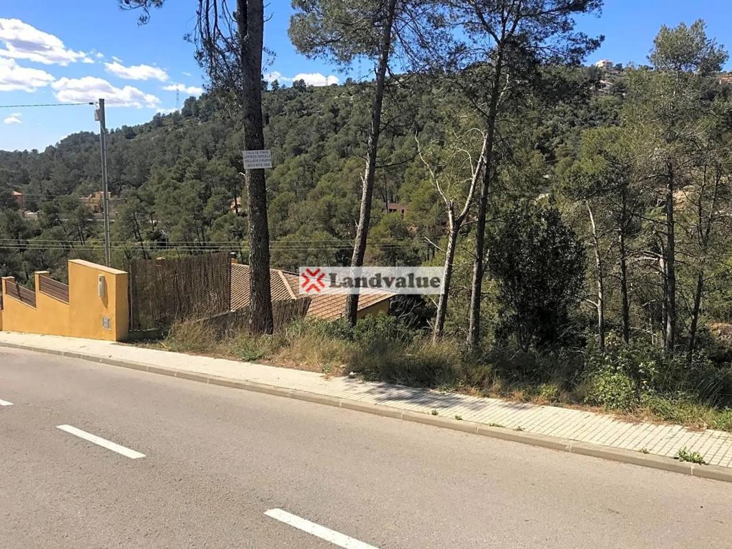 Terreno en venta en Olesa de Bonesvalls, Barcelona photo 4