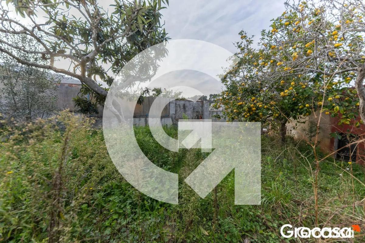 Terreno en venta en Sant Boi de Llobregat, Barcelona photo 3