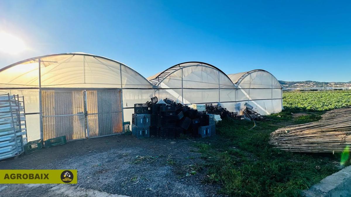 Terreno en venta en Sant Boi de Llobregat, Barcelona photo 4