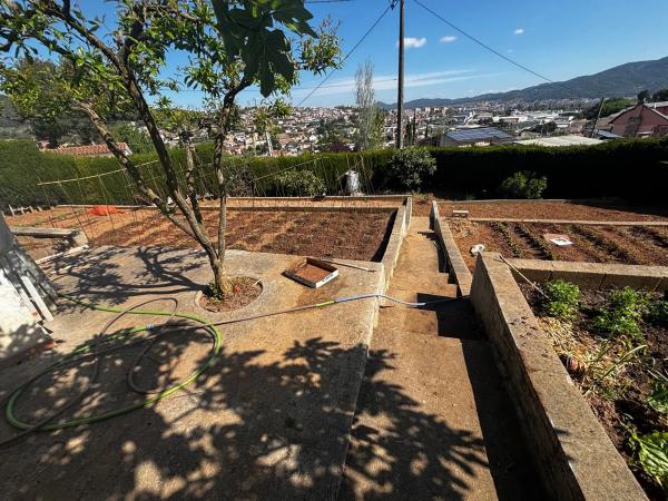 Terreno en Sant Vicenç Dels Horts photo 1