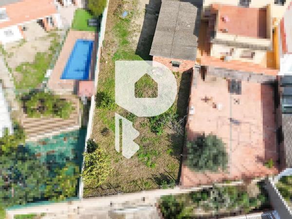 Terreno en Sant Vicenç Dels Horts photo 2