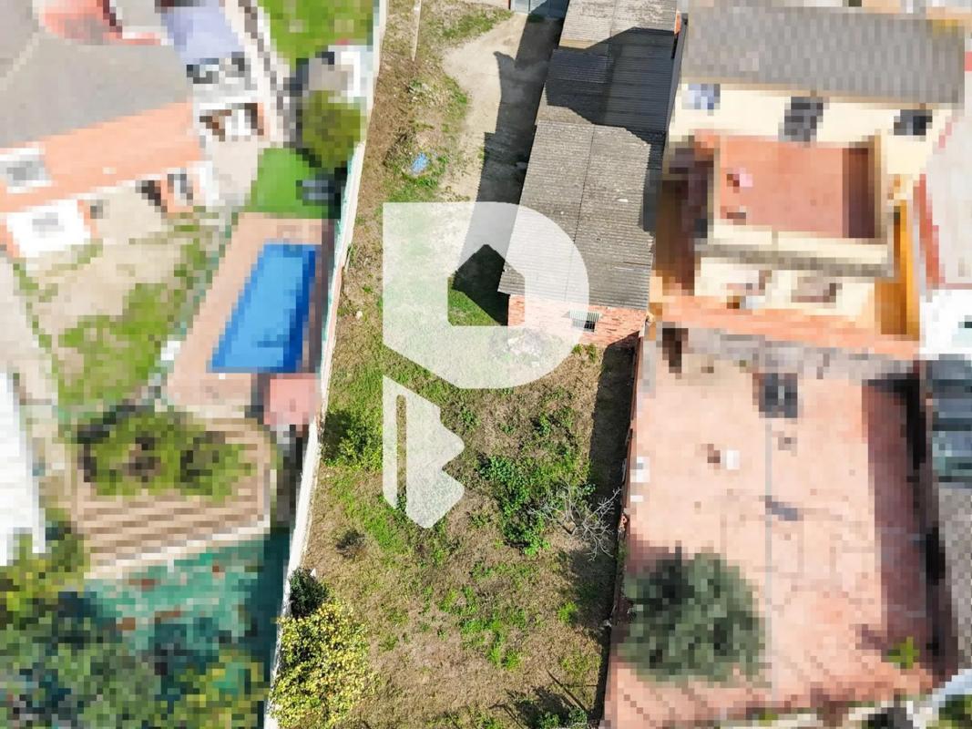 Terreno en venta en Sant Vicenç Dels Horts, Barcelona photo 5