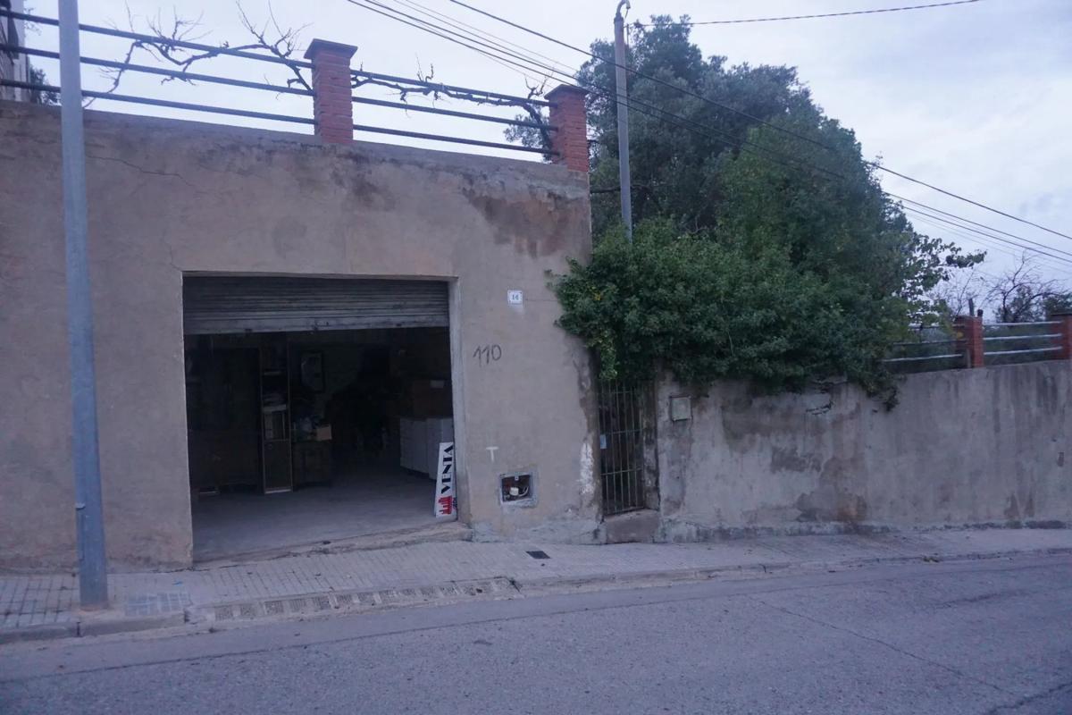 Terreno en venta en Sant Vicenç Dels Horts, Barcelona photo 3