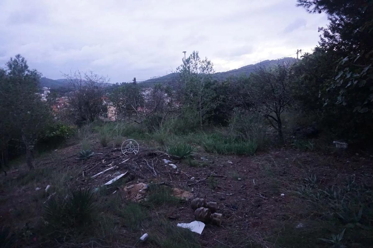 Terreno en venta en Sant Vicenç Dels Horts, Barcelona photo 4