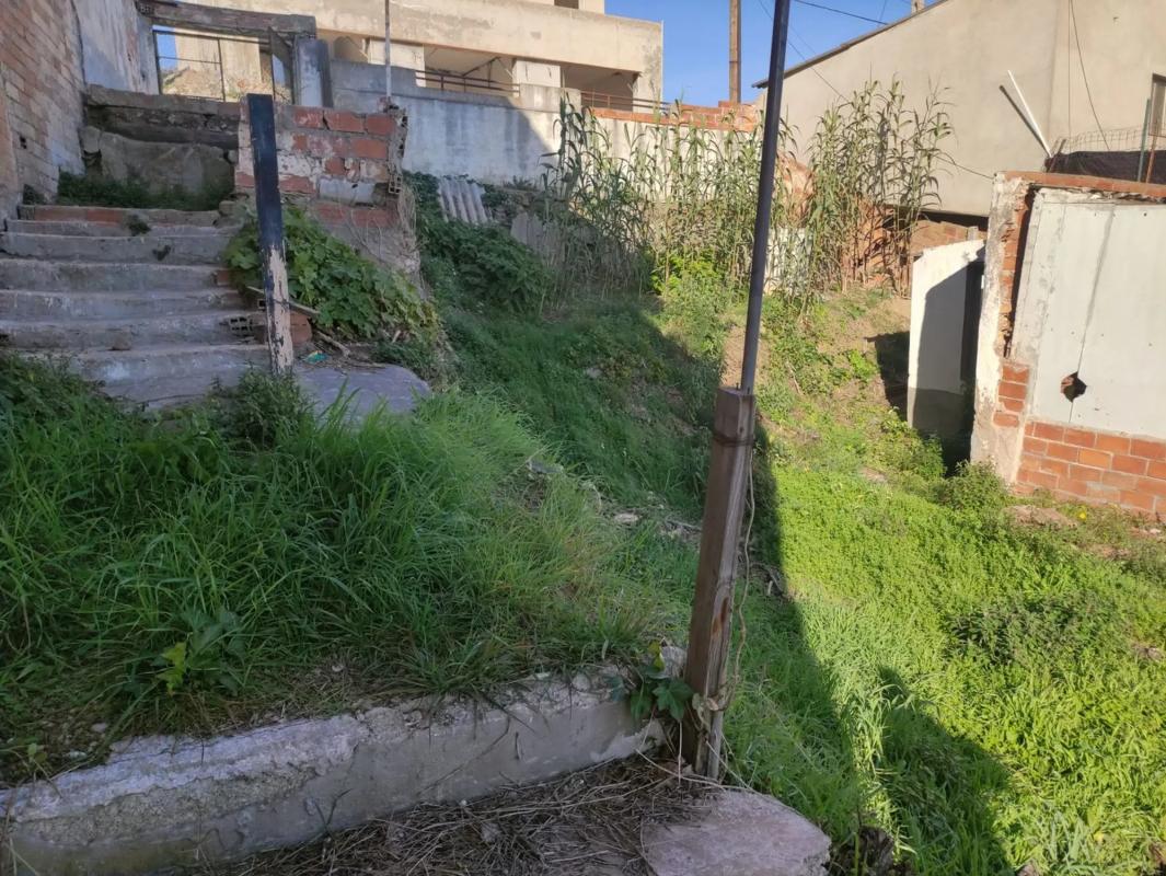 Terreno en venta en Sant Vicenç Dels Horts, Barcelona photo 3