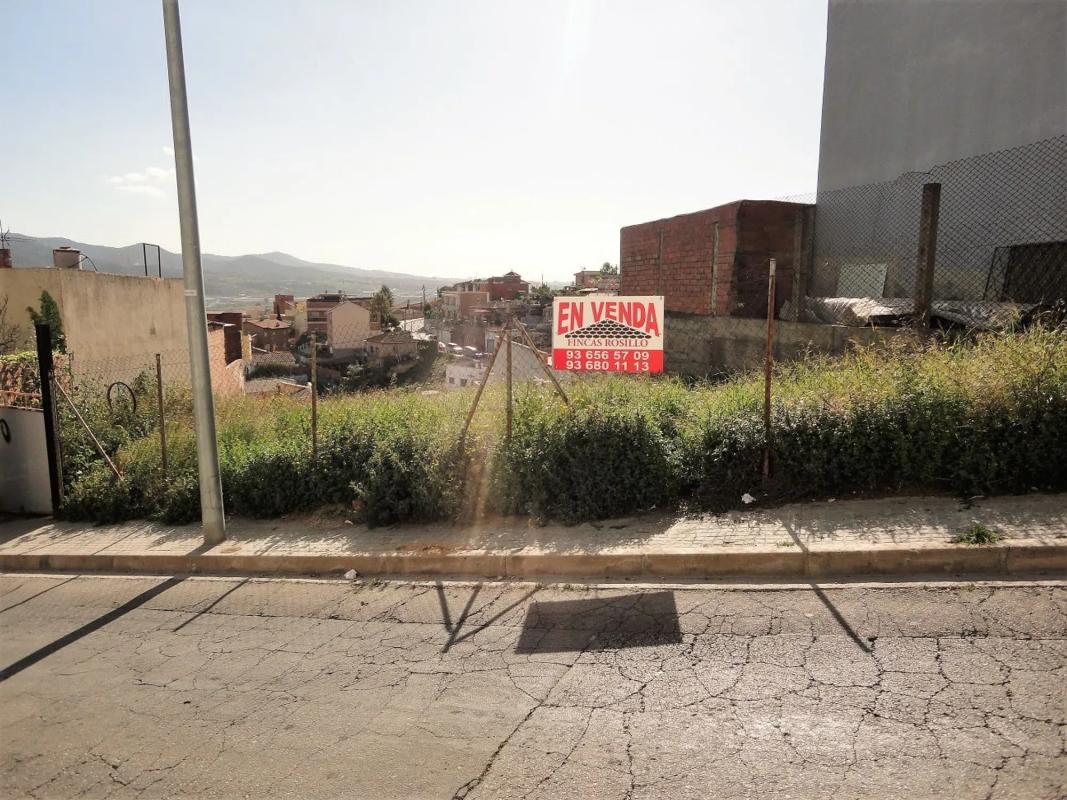 Terreno en venta en Sant Vicenç Dels Horts, Barcelona photo 5