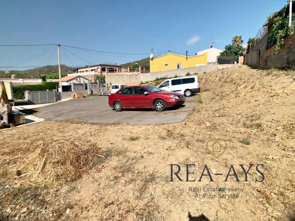 Terreno en Sant Vicenç Dels Horts photo 1