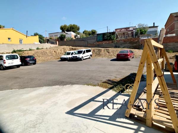 Terreno en Sant Vicenç Dels Horts photo 4