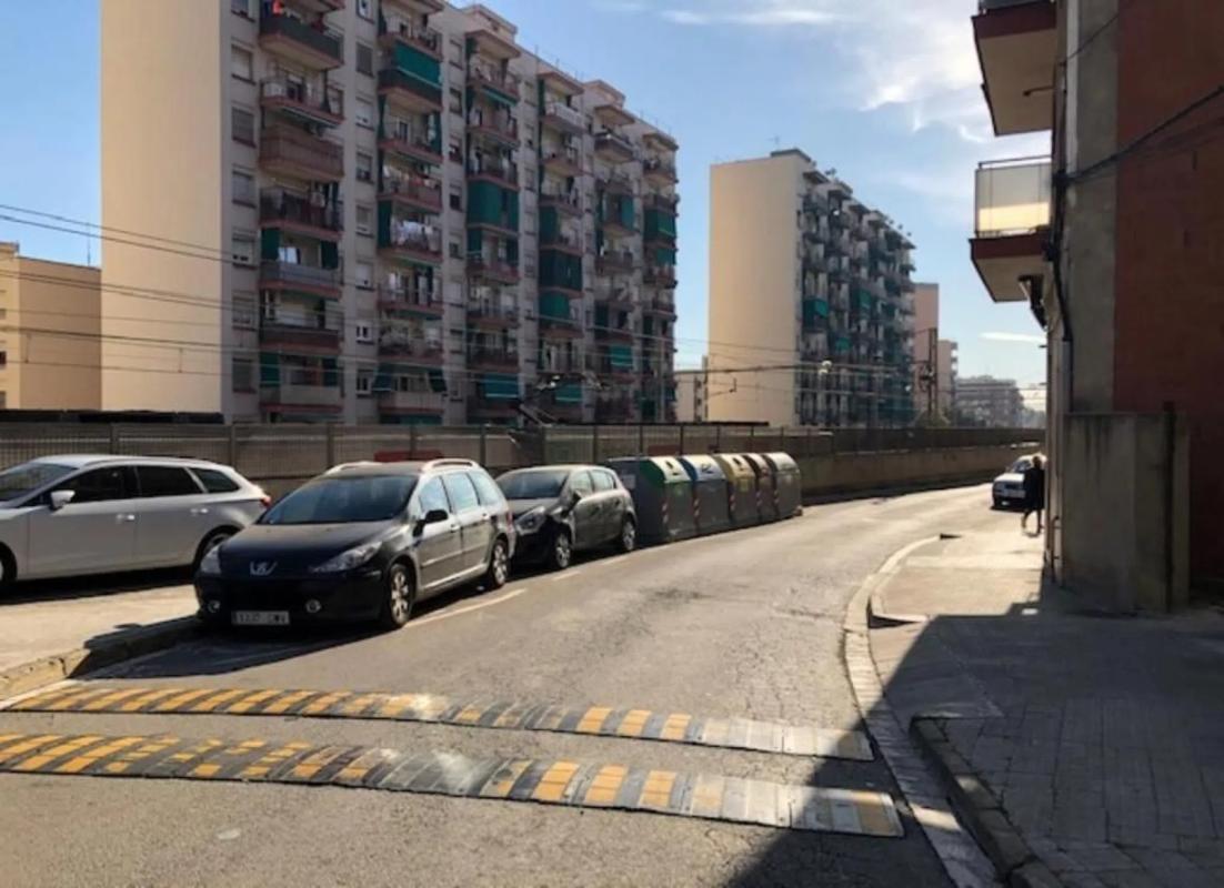 Terreno en venta en Sant Vicenç Dels Horts, Barcelona photo 2