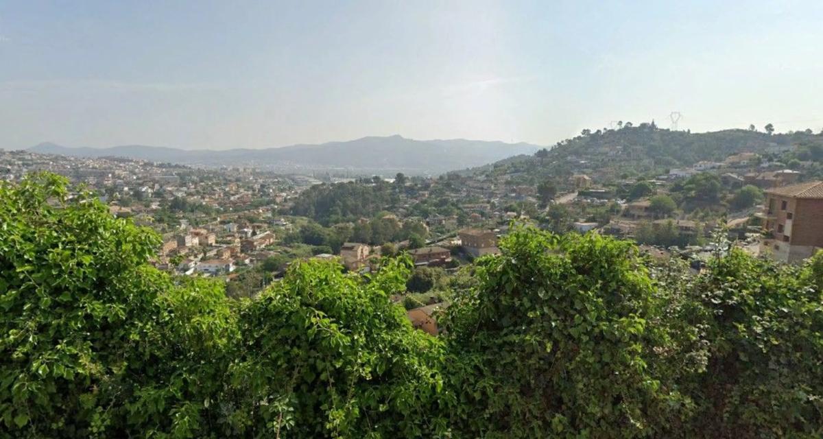Terreno en venta en Sant Vicenç Dels Horts, Barcelona photo 4