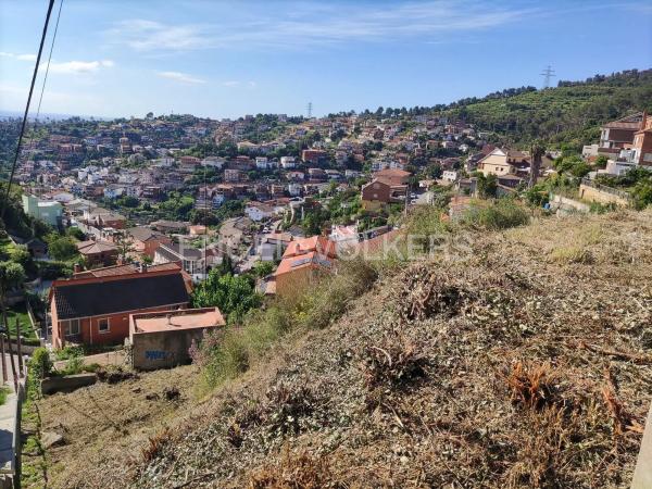 Terreno en Santa Coloma de Cervelló photo 2