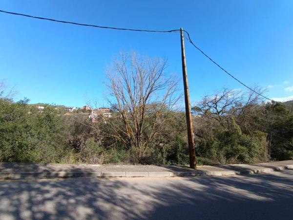 Terreno en Torrelles de Llobregat photo 1