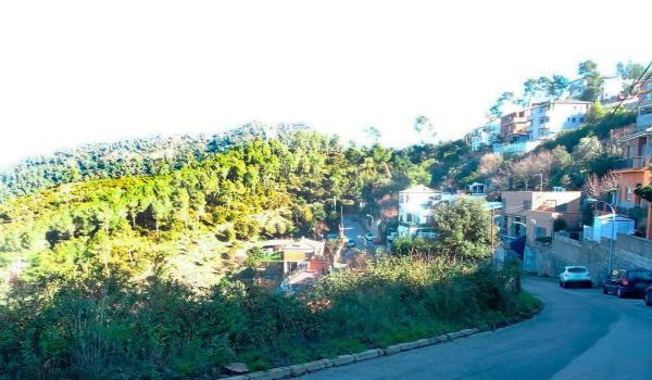 Terreno en calle Montbaig photo 1
