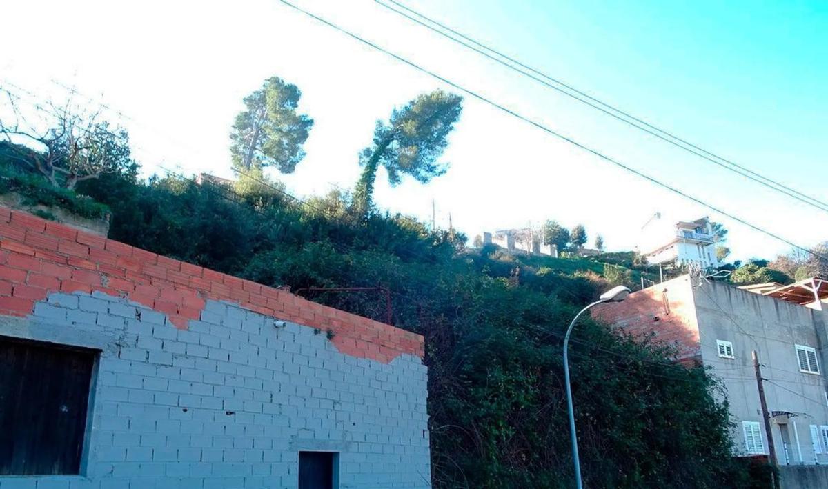 Terreno en venta en Torrelles de Llobregat, Barcelona photo 2