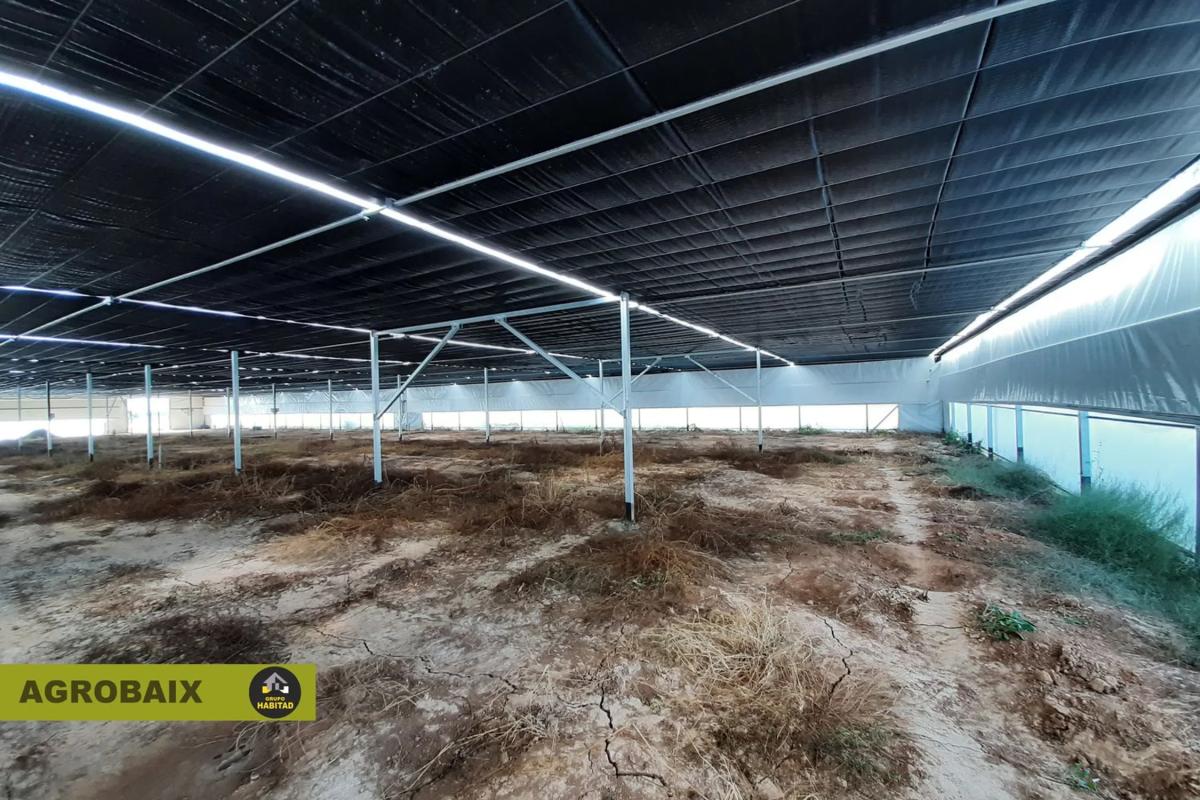 Terreno en venta en Viladecans, Barcelona photo 5