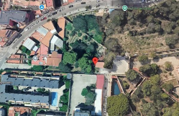 Terreno en calle Santa Elionor photo 1