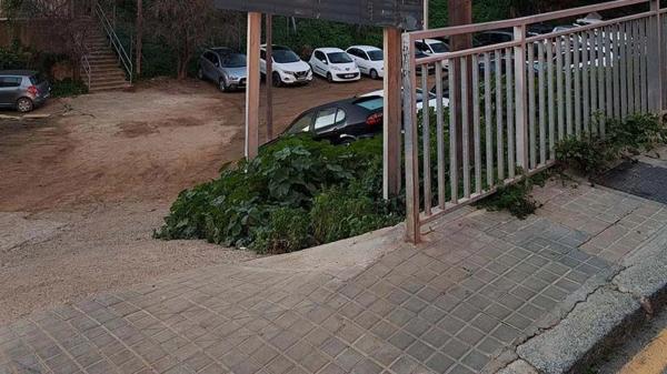 Terreno en calle Costa Pacheco thumbnail 2