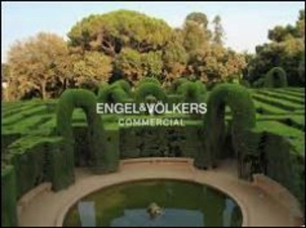 Land for sale in Barcelona, Barcelona photo 1