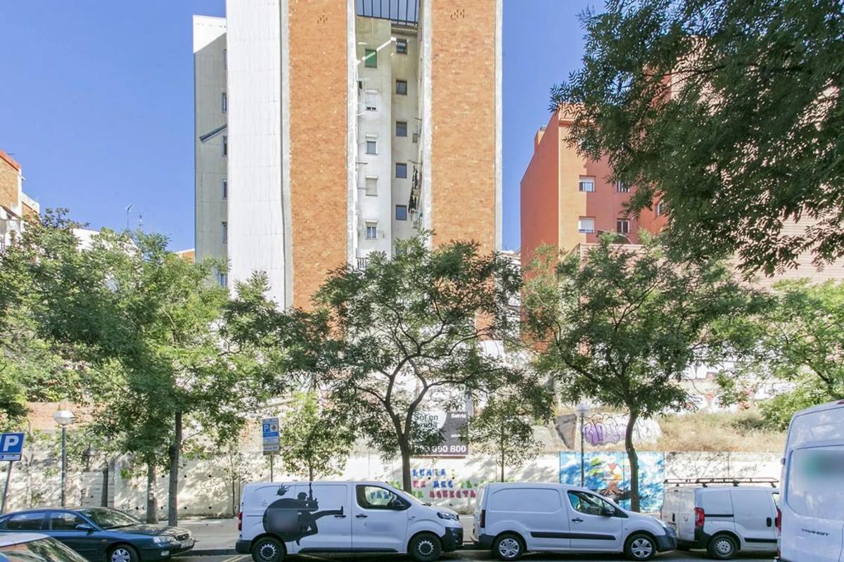 Участок земли на продажу в Барселона, Барселона photo 4