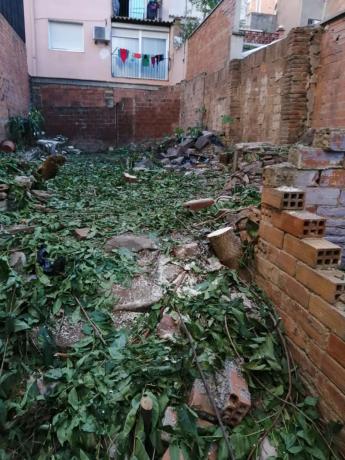 Terreno en calle de Joaquim Valls photo 1