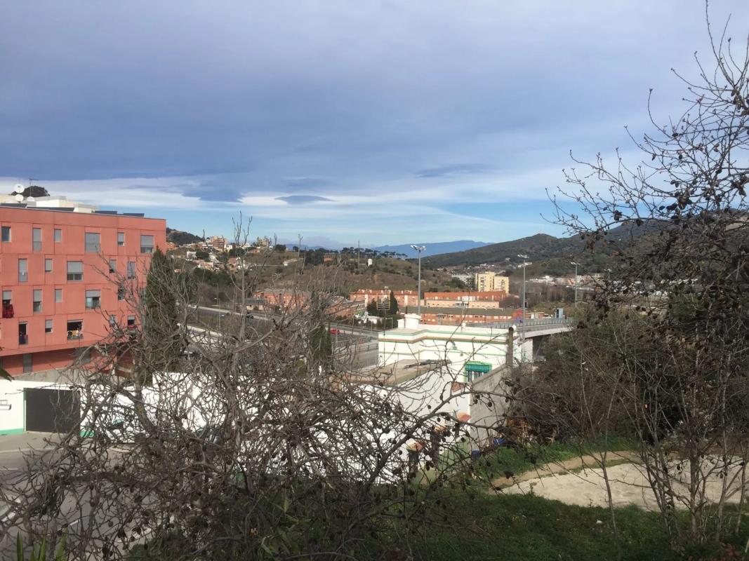Land for sale in Barcelona, Barcelona photo 1