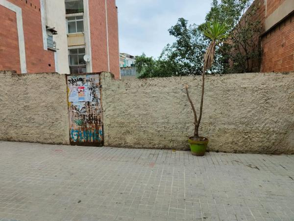 Terreno en calle de la Madriguera, 30 thumbnail 1