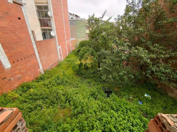 Terreno en calle de la Madriguera, 30 thumbnail 2