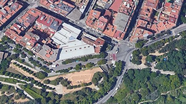 Terreno en calle de Blesa thumbnail 2