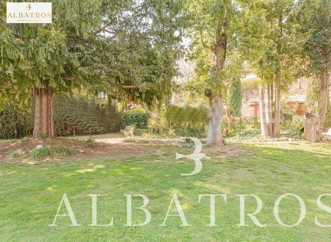 Land for sale in Barcelona, Barcelona photo 4