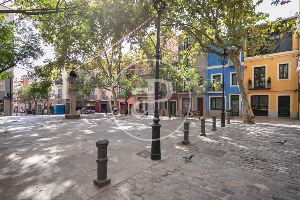 Terreno en venta en Barcelona, Barcelona photo 5