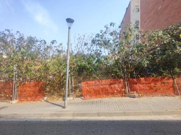Terreno en calle de Pere Iii, 46 thumbnail 2
