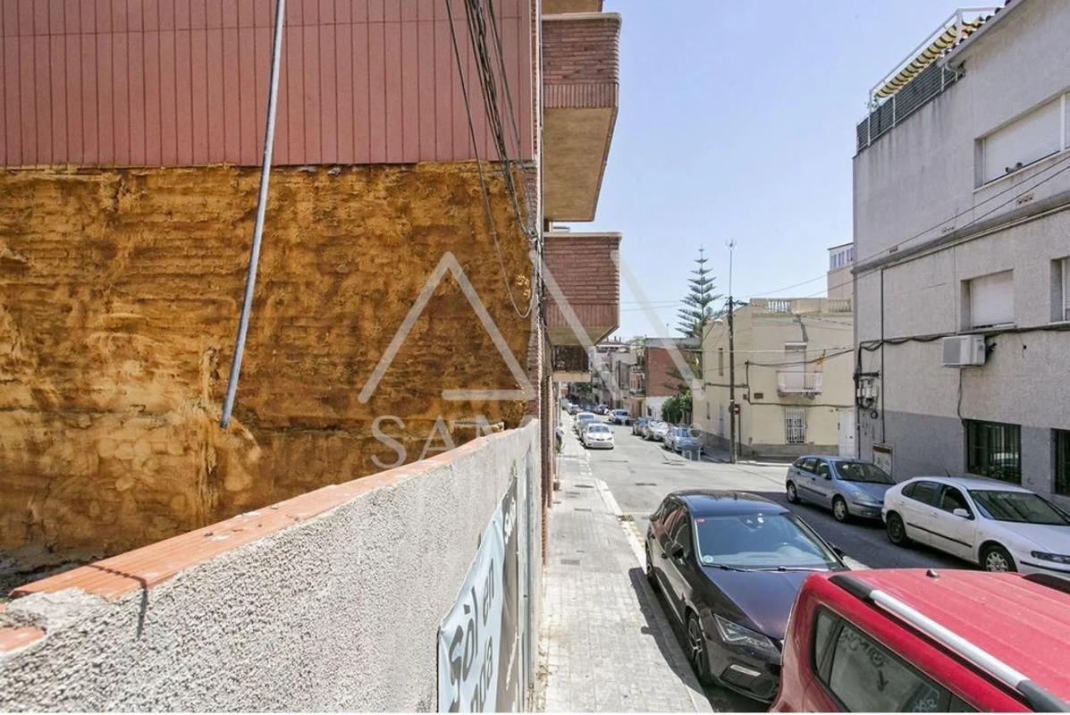 Terreno en venta en Badalona, Barcelona photo 5