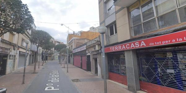 Terreno en paseo de la Salut thumbnail 1