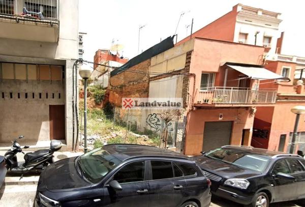 Terreno en calle de Calderón de la Barca, 12 thumbnail 1