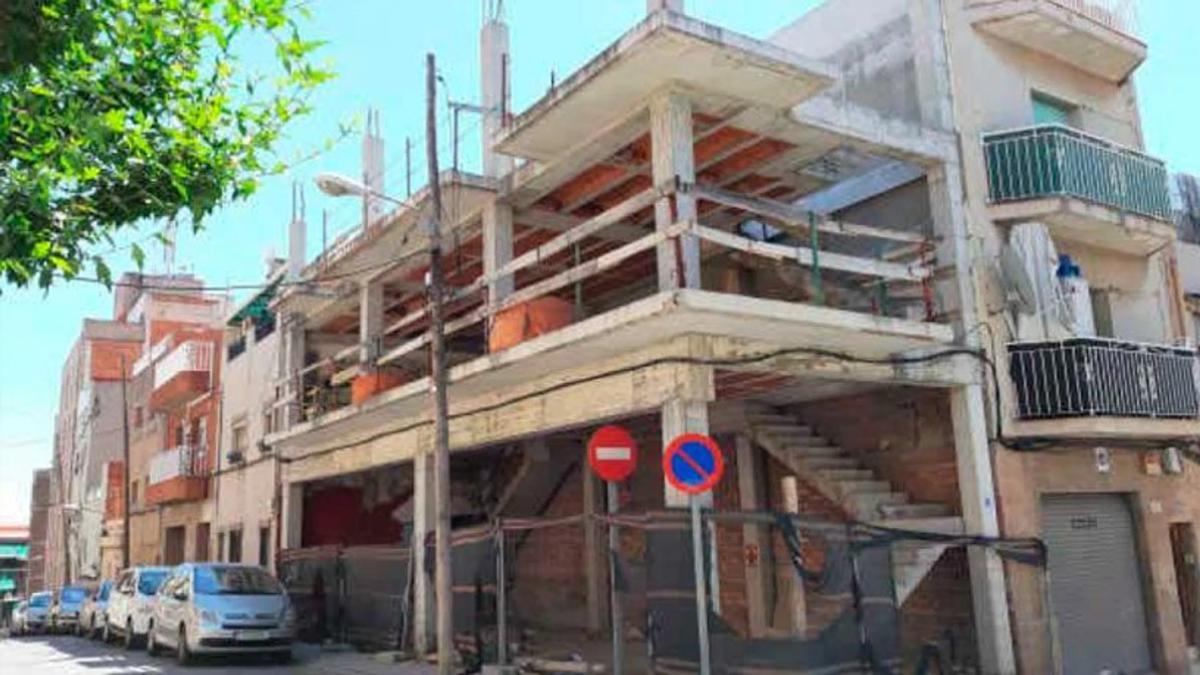 Terreno en venta en Badalona, Barcelona photo 2