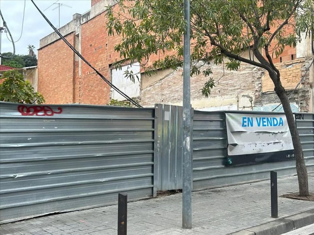 Terreno en venta en Badalona, Barcelona photo 5