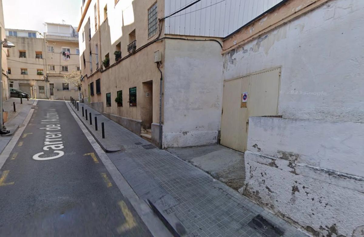Terreno en venta en Badalona, Barcelona photo 2