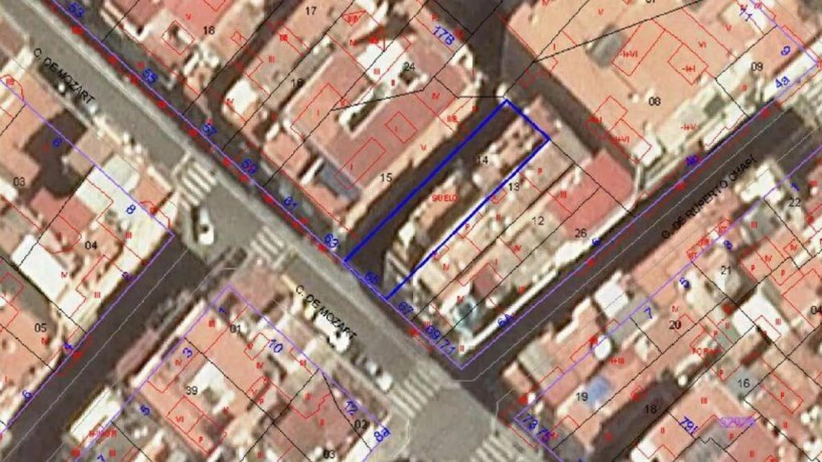 Terreno en venta en Badalona, Barcelona photo 3