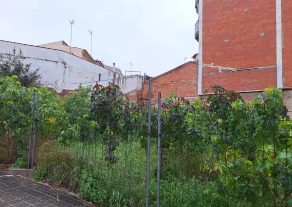 Terreno en calle de Pere Iii photo 4