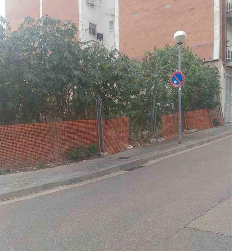 Land for sale in Badalona, Barcelona photo 2
