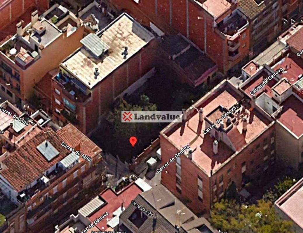Land for sale in Badalona, Barcelona photo 1