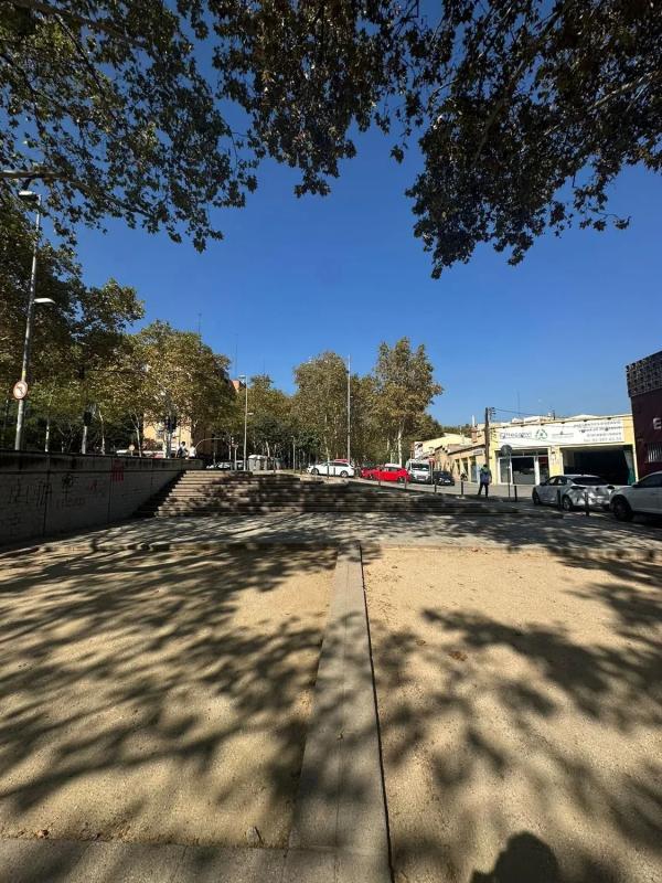 Terreno en venta en Badalona, Barcelona photo 2
