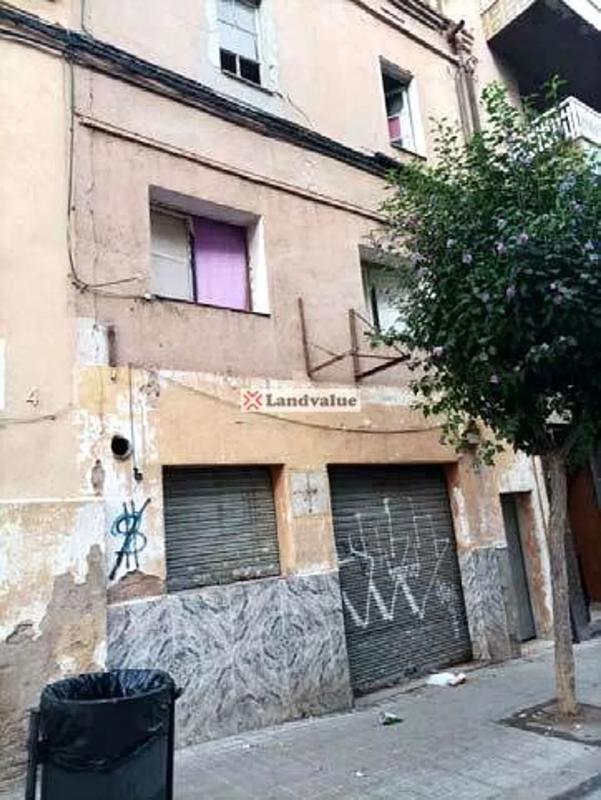 Terreno en venta en Badalona, Barcelona photo 4