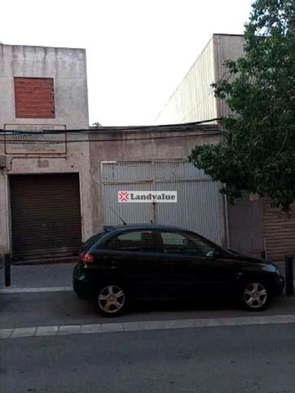 Terreno en venta en Badalona, Barcelona photo 4
