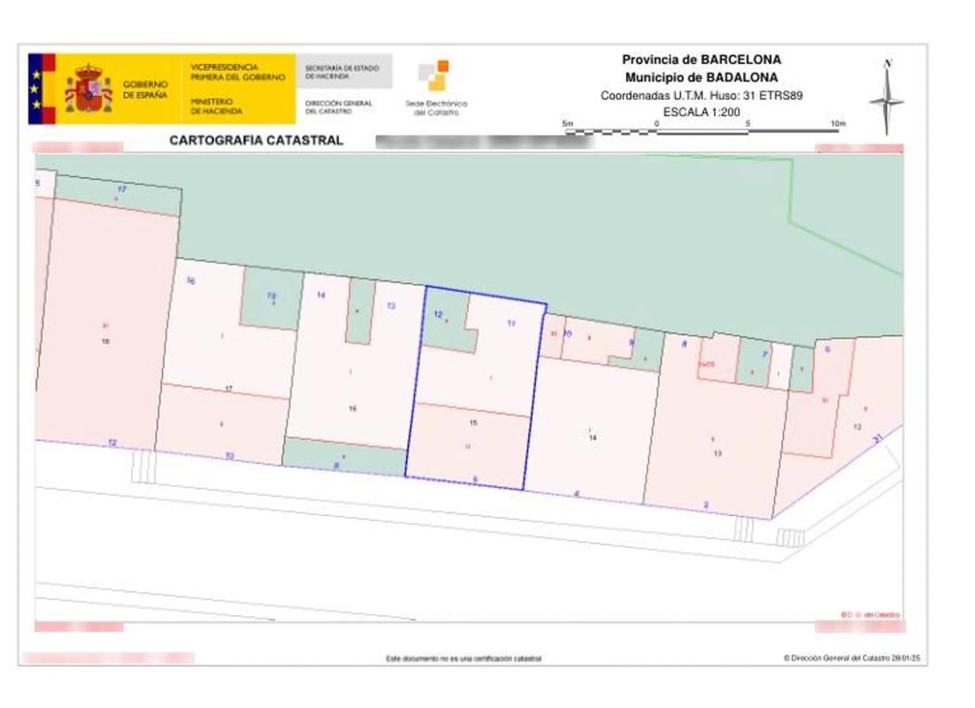 Terreno en venta en Badalona, Barcelona photo 2