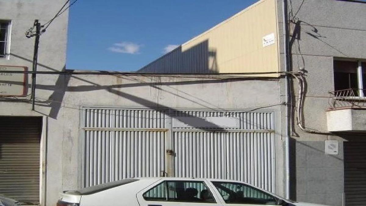 Terreno en venta en Badalona, Barcelona photo 3